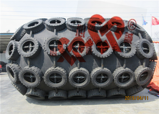 Cuscini ammortizzatori pneumatici di Yokohama dell'installazione facile gonfiabili per l'aggancio della nave