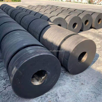 Parabordi a Rullo per Rimorchiatori a Bassa Manutenzione Altezza 200mm 450mm Progettati per Ridurre i Costi di Manutenzione e Migliorare la Sicurezza dei Rimorchiatori
