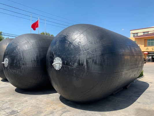 0.5-4.5m di diametro Yokohama Marine Fender con bassa forza di reazione e 2 anni di garanzia