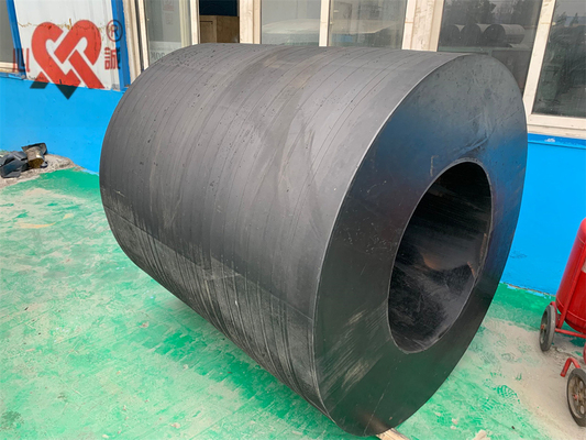 Fender di gomma cilindrica a bullone per installazione 10-1000 kg Lunghezza 1000-5000 mm Personalizzabile per applicazioni portuali e di docking