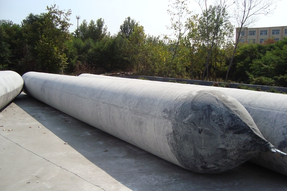 Airbag di gomma marina a pressione per l'attracco, il sollevamento e il lancio con strato interno di gomma naturale