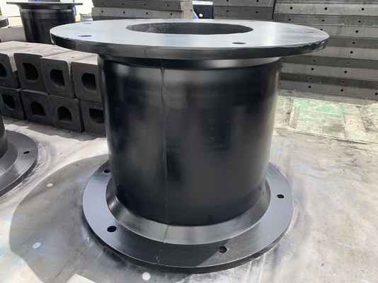 Fenders in gomma a cellule durevoli certificati LR Densità 1,2-1,5 G/cm3 Installazione avvitata o saldata