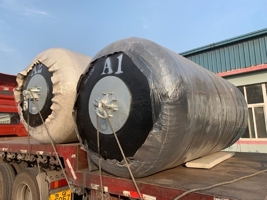 Fender pieno di schiuma in EVA solido Norma ISO 17357 per l'evitamento delle collisioni