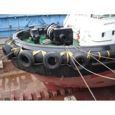 Fenders per rimorchiatori pesanti resistenti all'usura e a bassa manutenzione realizzati con materiali