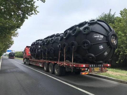 Fender galleggiante in PVC rinforzato da 15KN/m per l'applicazione da nave a banchina