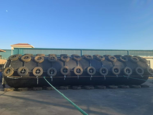 2 anni di garanzia Yokohama Marine Fender con pressione iniziale di 50 kPa