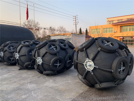 2 anni di garanzia Yokohama Pneumatic Fenders con materiale di gomma e flange di galvanizzazione a caldo