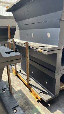 PARAFANGO PNEUMATICO IN GOMMA Design ad Arco per Bassa Manutenzione e Affidabilità Duratura