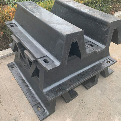 PARAFANGO PNEUMATICO IN GOMMA Design ad Arco per Bassa Manutenzione e Affidabilità Duratura