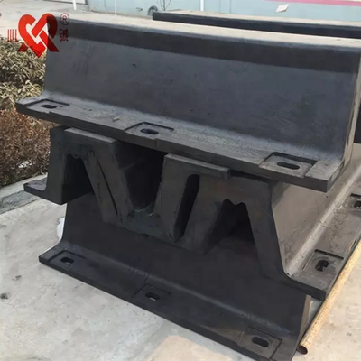 PARAFANGO PNEUMATICO IN GOMMA Design ad Arco per Bassa Manutenzione e Affidabilità Duratura