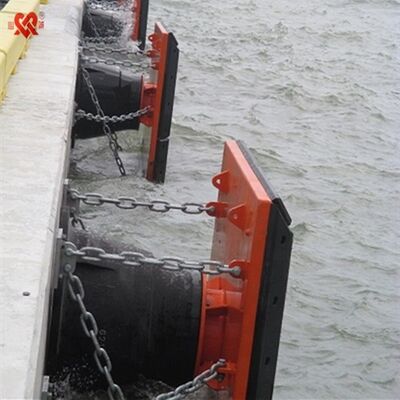 Durata di vita da 15 a 20 anni Parabordi conici in gomma con elevato valore ERH Ideali per l'assorbimento degli impatti delle imbarcazioni marine e la sicurezza delle banchine