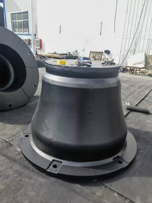 CCS Certified Cone Rubber Fender SGS Approved Durable Marine Dock Protection Equipment per applicazioni di ormeggio e ormeggio delle navi